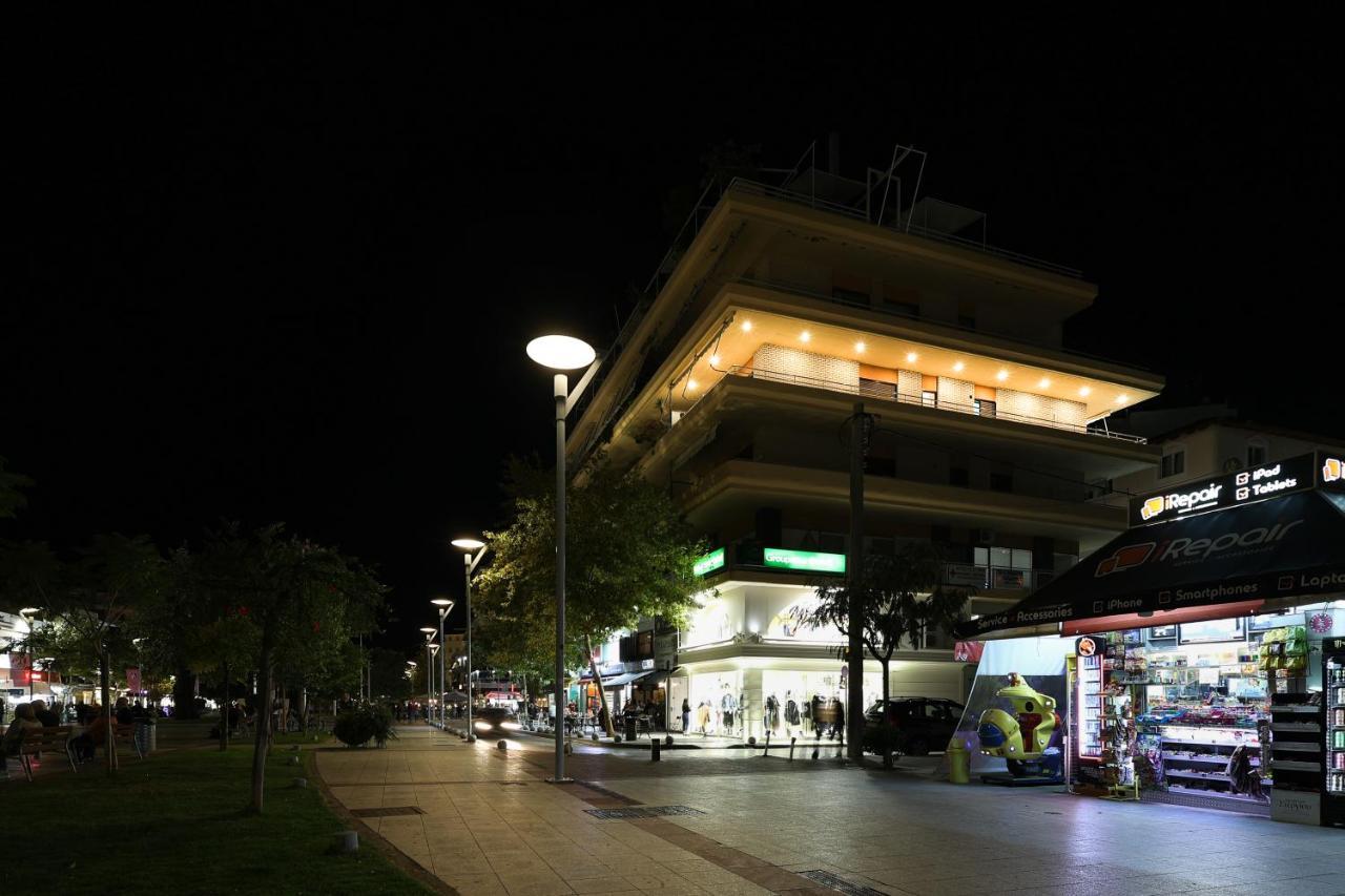 Spacious View Of Central Square Kalamata Zewnętrze zdjęcie